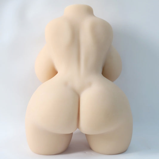 Festin de Fleurs de Poirier · Poitrine généreuse de 3,1 kg —— Femme pulpeuse et sensuelle, douce et onirique